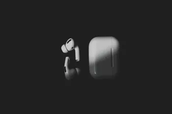Fake vs Real AirPods Serial Numbers — What They Do and Don’t Prove